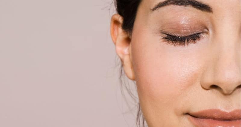 How to Achieve Natural-Looking Results with Eyelid Surgery